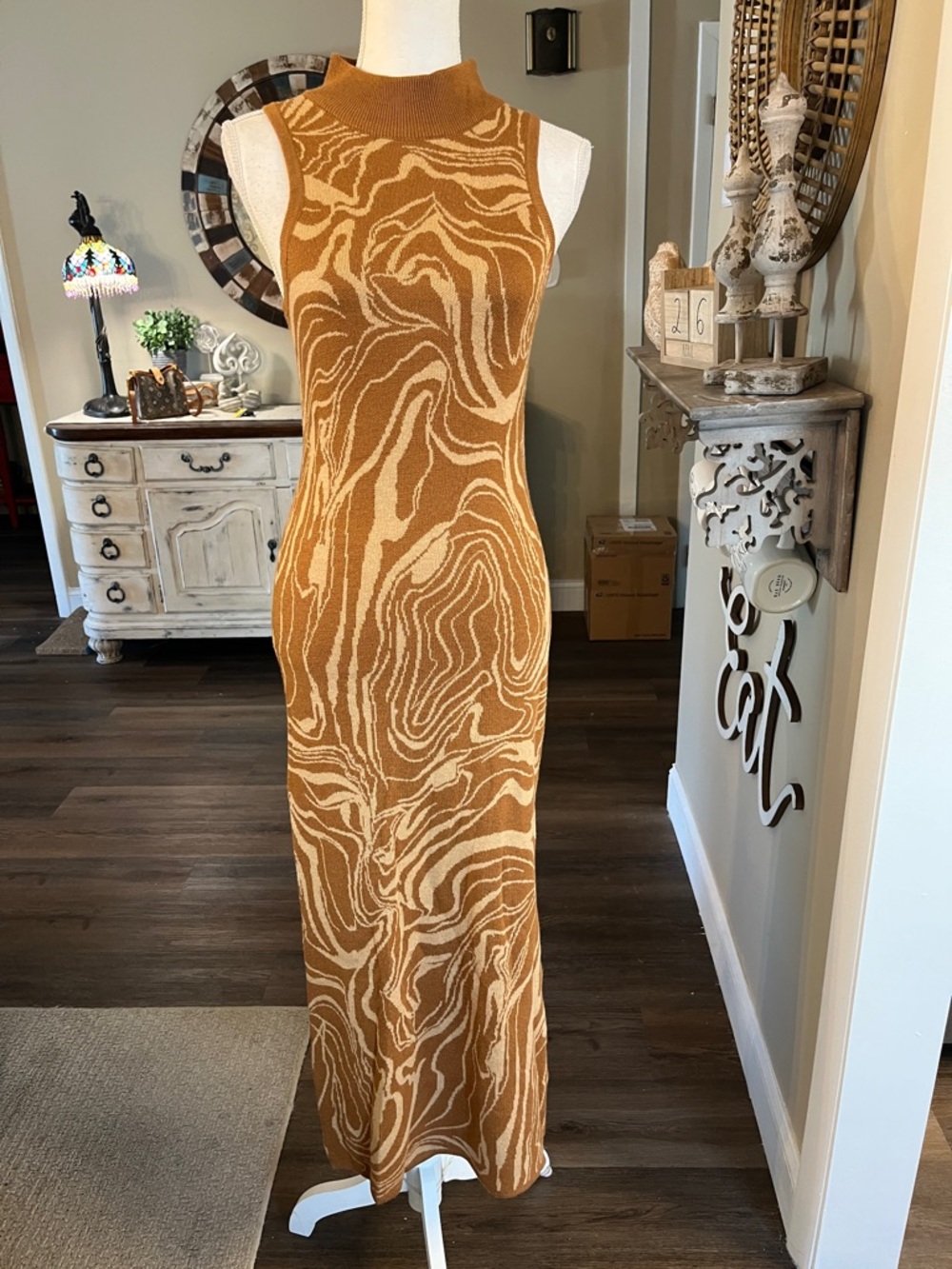 Heartloom Sleeveless Knit Maxi Dress in Camel & Cream Swirl